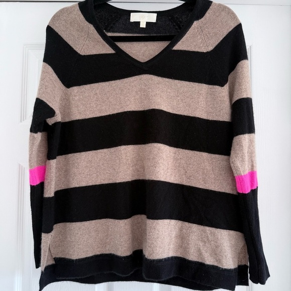 LISA TODD 100% Cashmere Striped Sweater V-Neck Beige Black Pink Soft Cozy PM - Picture 2 of 7
